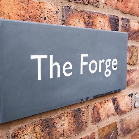 The Forge - Beautiful Contemporary Barn - Hot Tub Villa Bridgnorth Bagian luar foto